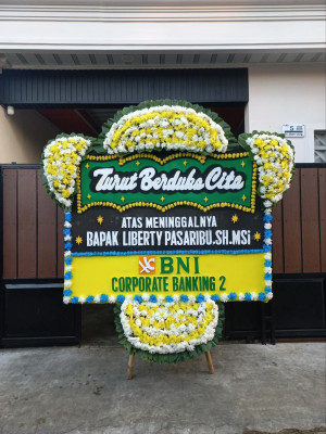 Papan Bunga Duka di Muntang Tapus