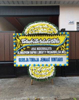 Papan Bunga Duka di Muntang Tapus